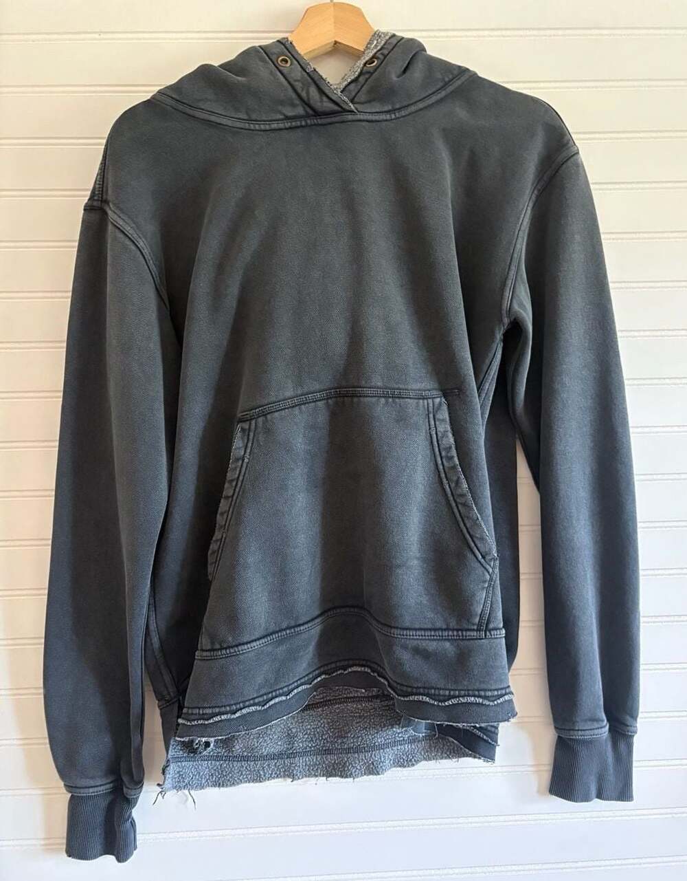 We The Free Washed Raw Edge Distressed Hoodie Black Size Small